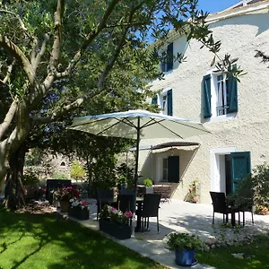 le-moulin-de-varrians.fr-provencehotel.com/